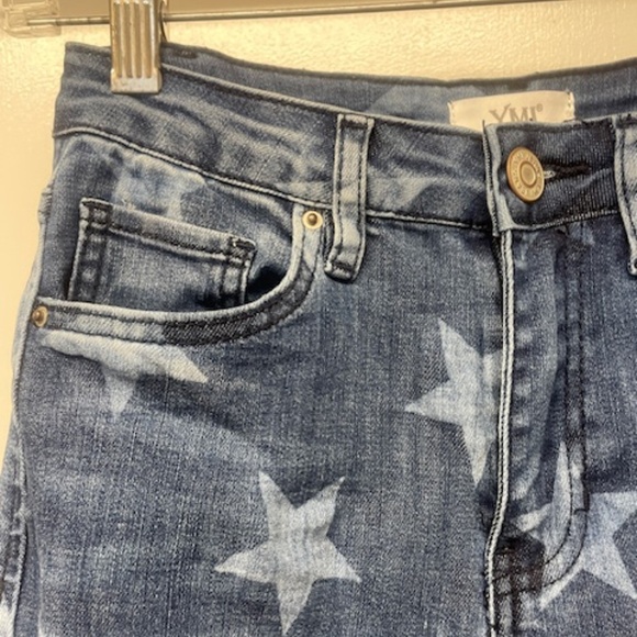 YMI Star Flare High Rise Distressed Jeans EUC - Picture 4 of 8
